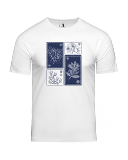 Футболка Цветы сакуры классическая прямая белая с синим рисунком