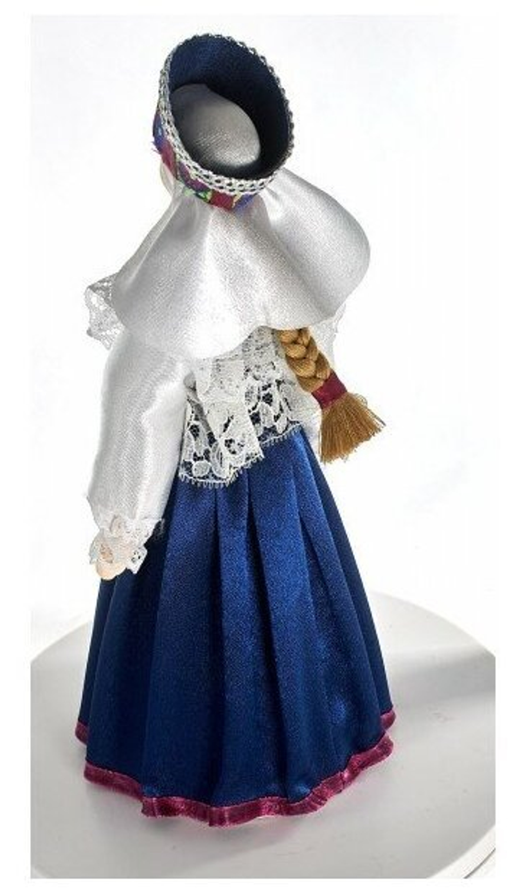 Кукла коллекционная в Свадебном женском костюме.