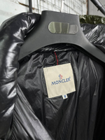 Пуховик Moncler