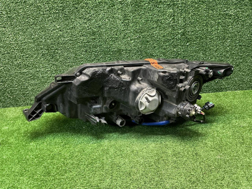 Фара правая Nissan X-Trail T32 (2017-2022) галоген