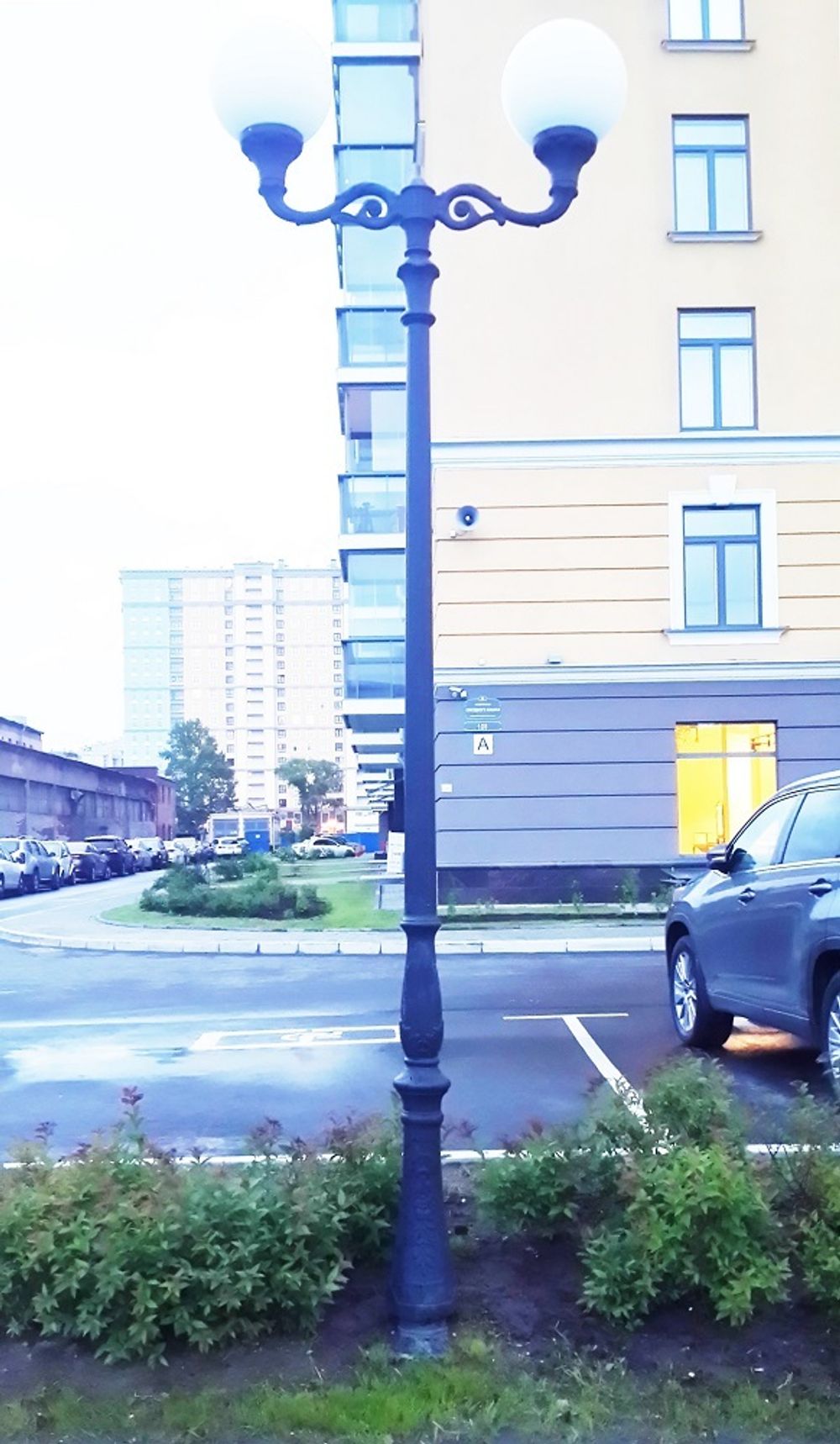 Парковый фонарь FUMAGALLI HOREB ADAM/GLOBE 400 2L G40.208.M20.AYE27