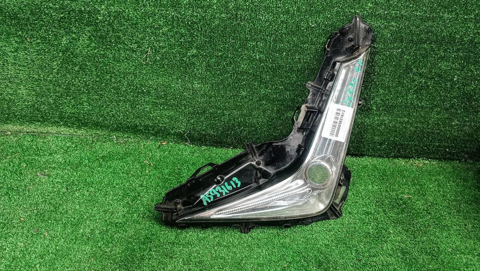 Стекло ПТФ правое Lexus LX 3 (2015-2023)