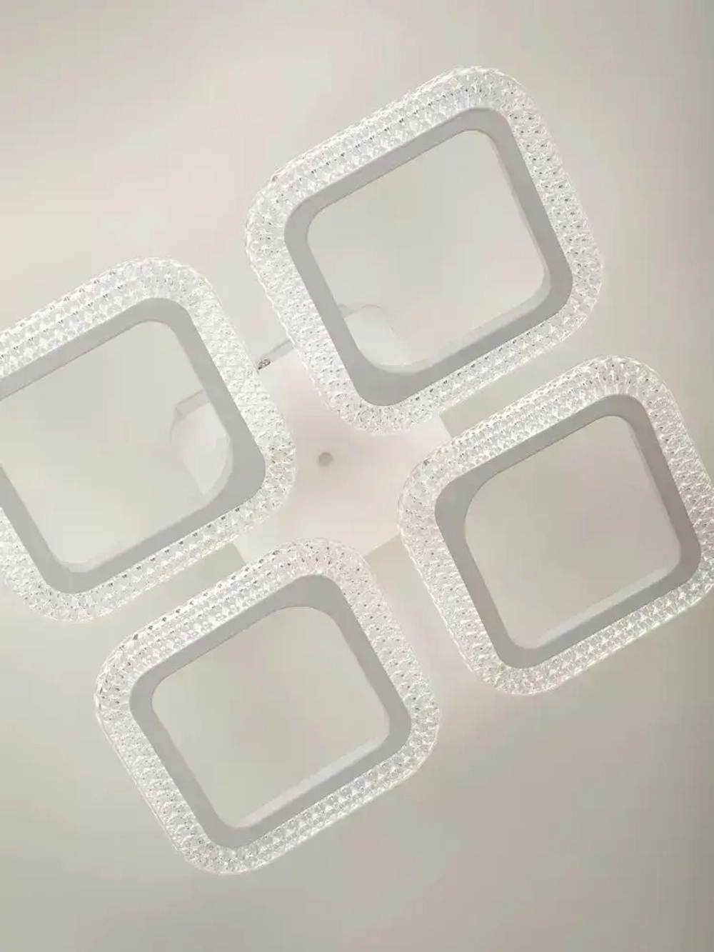 Люстра потолочная светодиодная с пультом ДУ Rivoli белая 64 Вт LED 2800К - 6200К, светильник на кухню, в детскую, в спальню