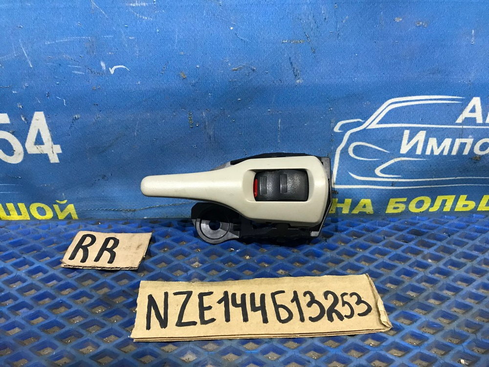 Ручка двери задней правой салонная TOYOTA COROLLA AXIO 2006-2012