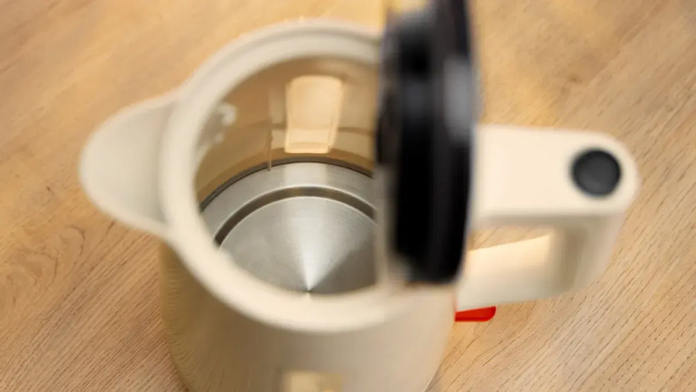 Чайник Bosch TWK 1M127