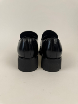 Лоферы Prada