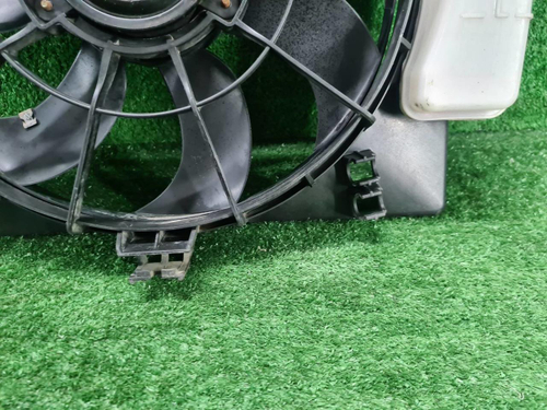 Диффузор с вентилятором Hyundai Solaris 1 (2010-2017)