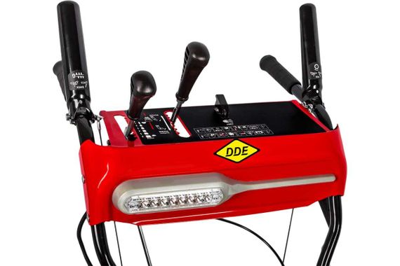 Снегоуборщик DDE ST7071E