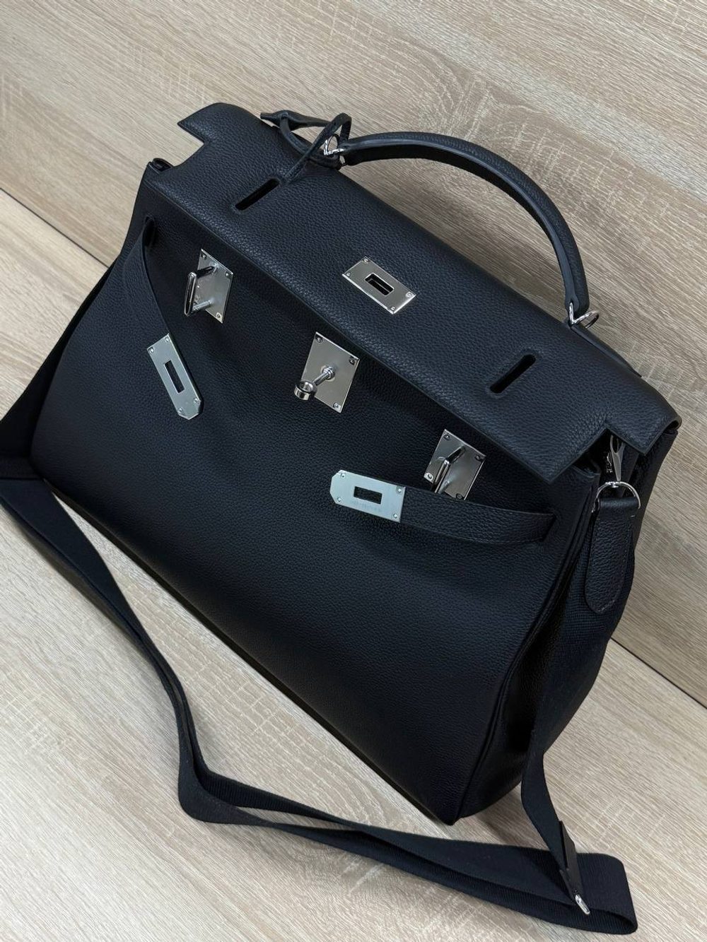 Портфель Hermes