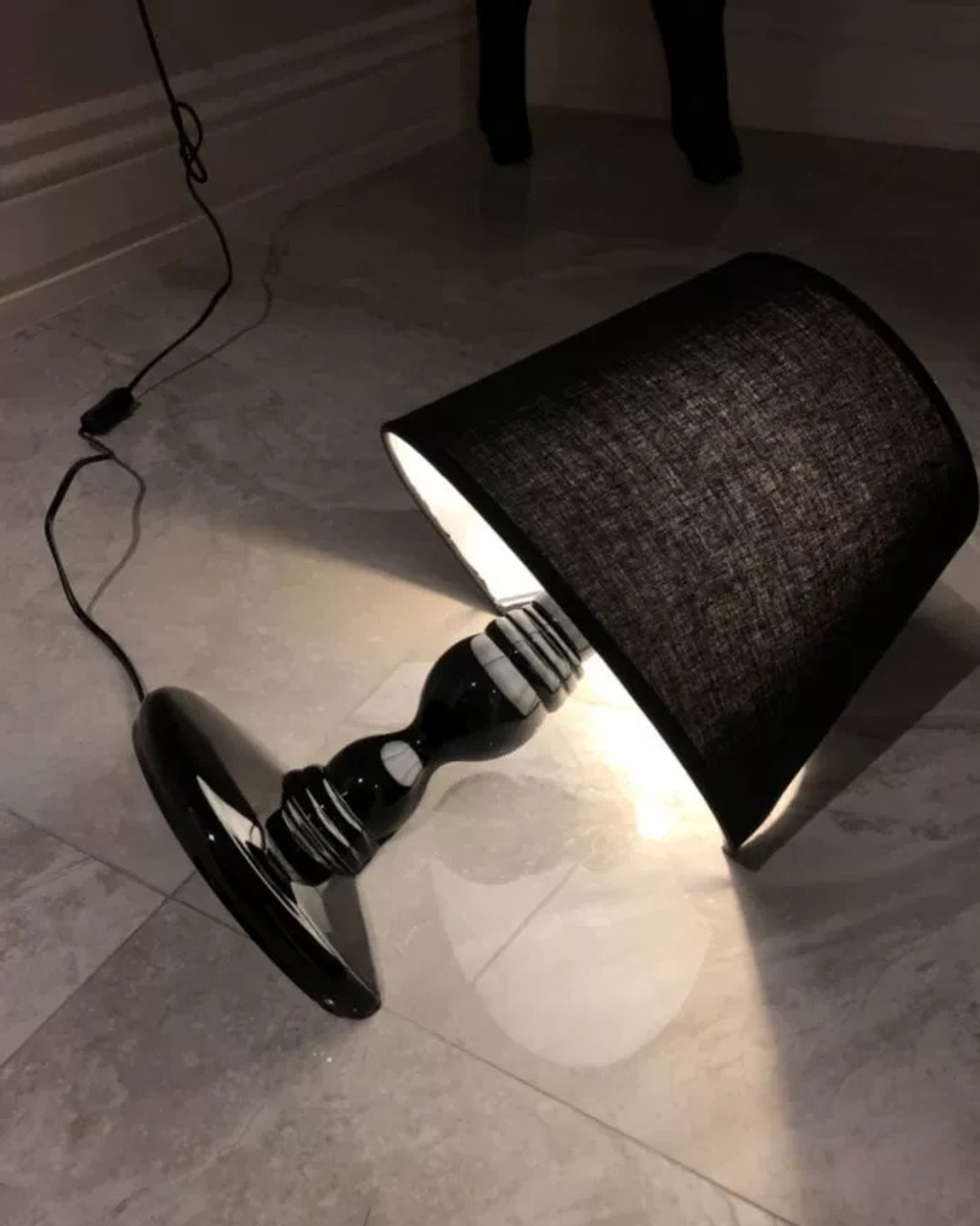 Table design lamp Titaniс by Charles Trevelyan (black)