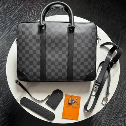 Портфель Louis Vuitton