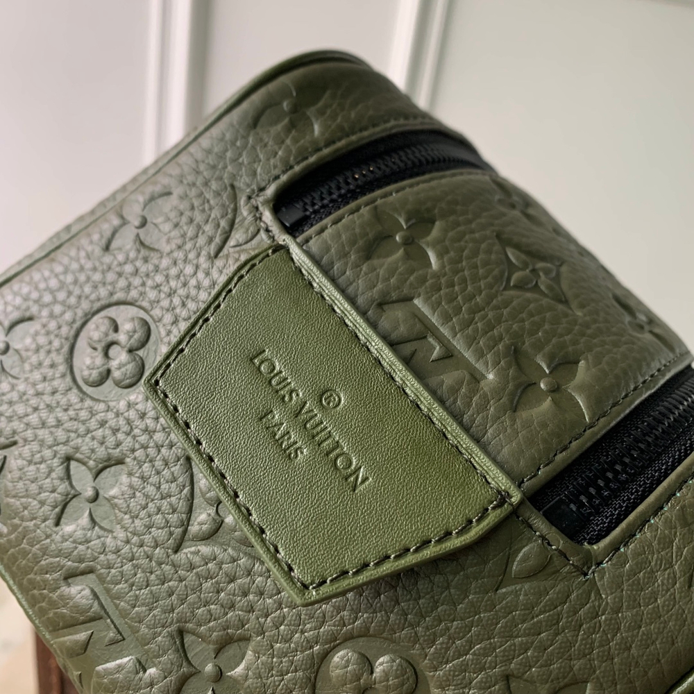 Louis Vuitton Dopp Kit Toilet Pouch