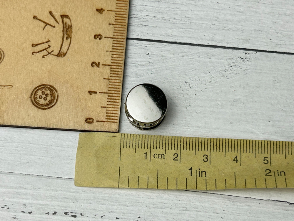 Фиксатор МЕТАЛЛ никель круглый 2 отв