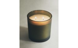 Zara Home Свеча ароматическая Tuberose 350 г, растительный воск, аромат цветочный, Розовый