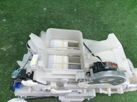 Корпус отопителя Toyota Land Cruiser 200 (2015-2021)
