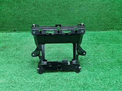 Кронштейн Land-Rover Discovery Sport (2019-н.в.)