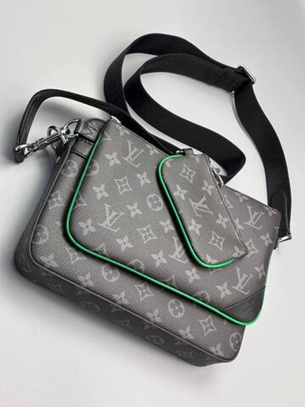 Сумка-мессенджер Louis Vuitton