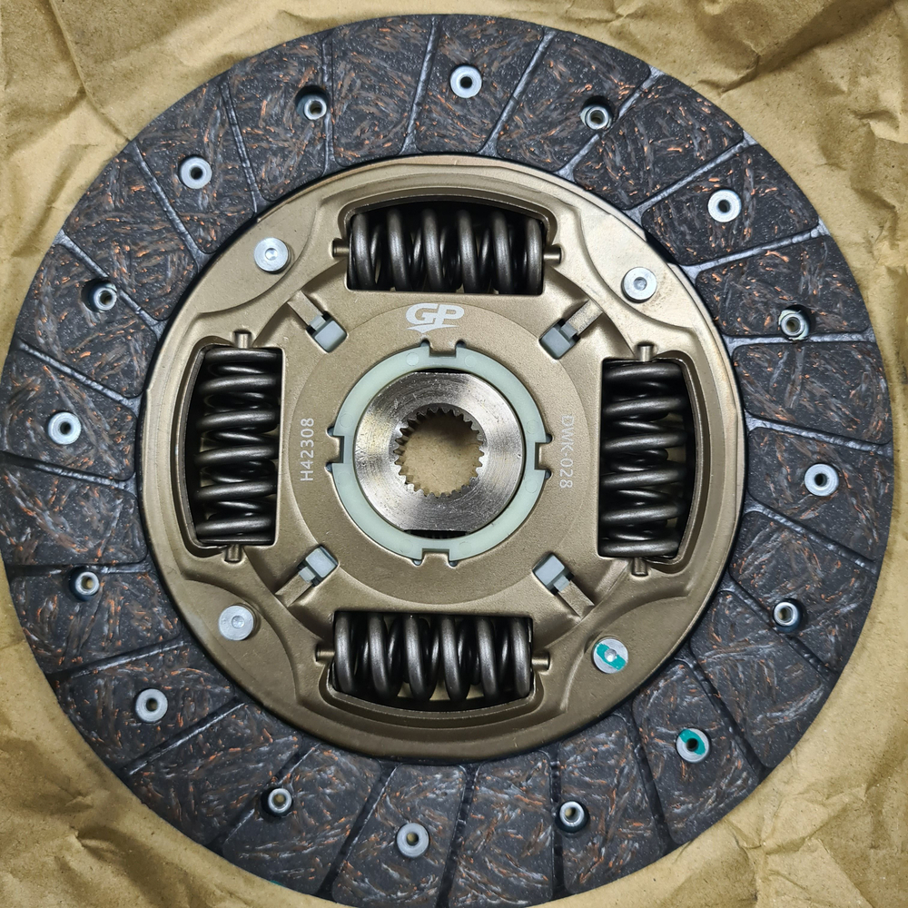 Комплект сцепление + выжимной + корзина на Nexia Донс 1.6