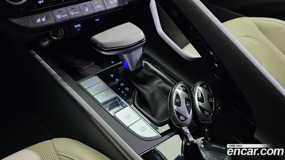 Hyundai The New Avante (CN7) 1.6 (02.2024)