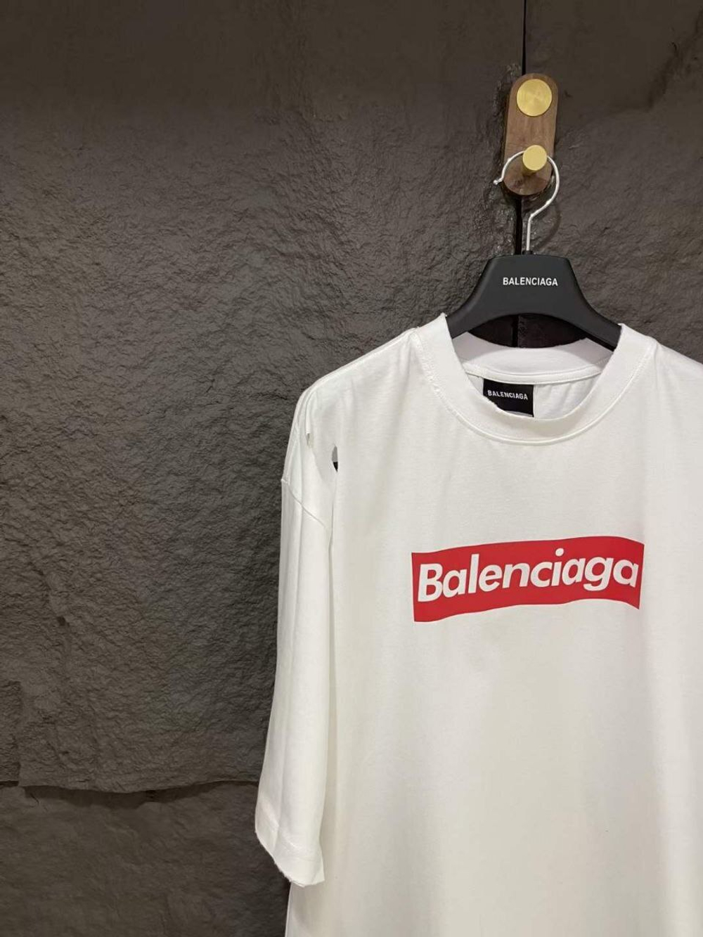 Футболка Balenciaga