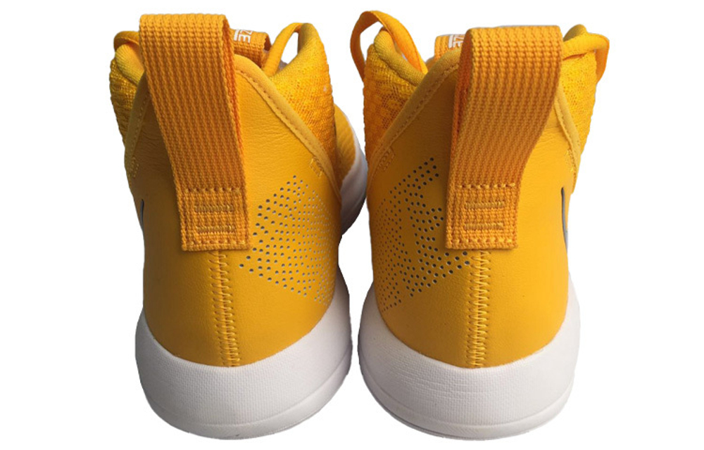 Кроссовки Nike Zoom Rize 1 Tb Promo