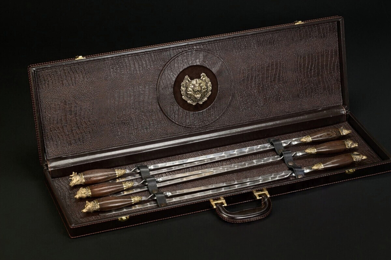 Подарочный набор шампуров в кейсе "Презент 3"