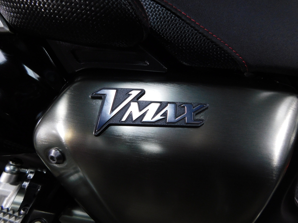 Yamaha V-MAX 1700 RP22J-000069