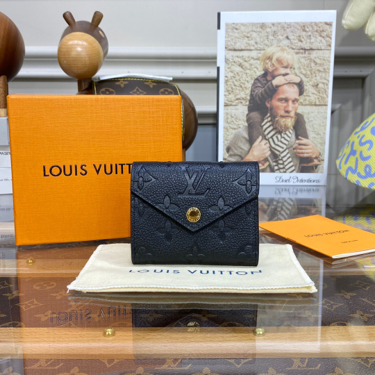 Louis Vuitton Zoe Wallet