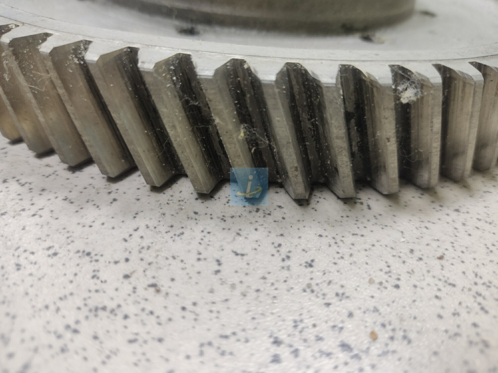 Шестерня промежуточная 850.1029104