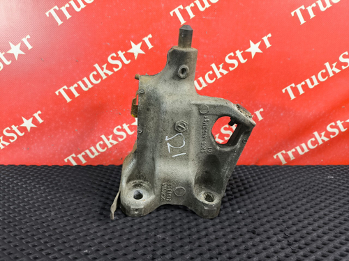 Кронштейн торсиона кабины правый