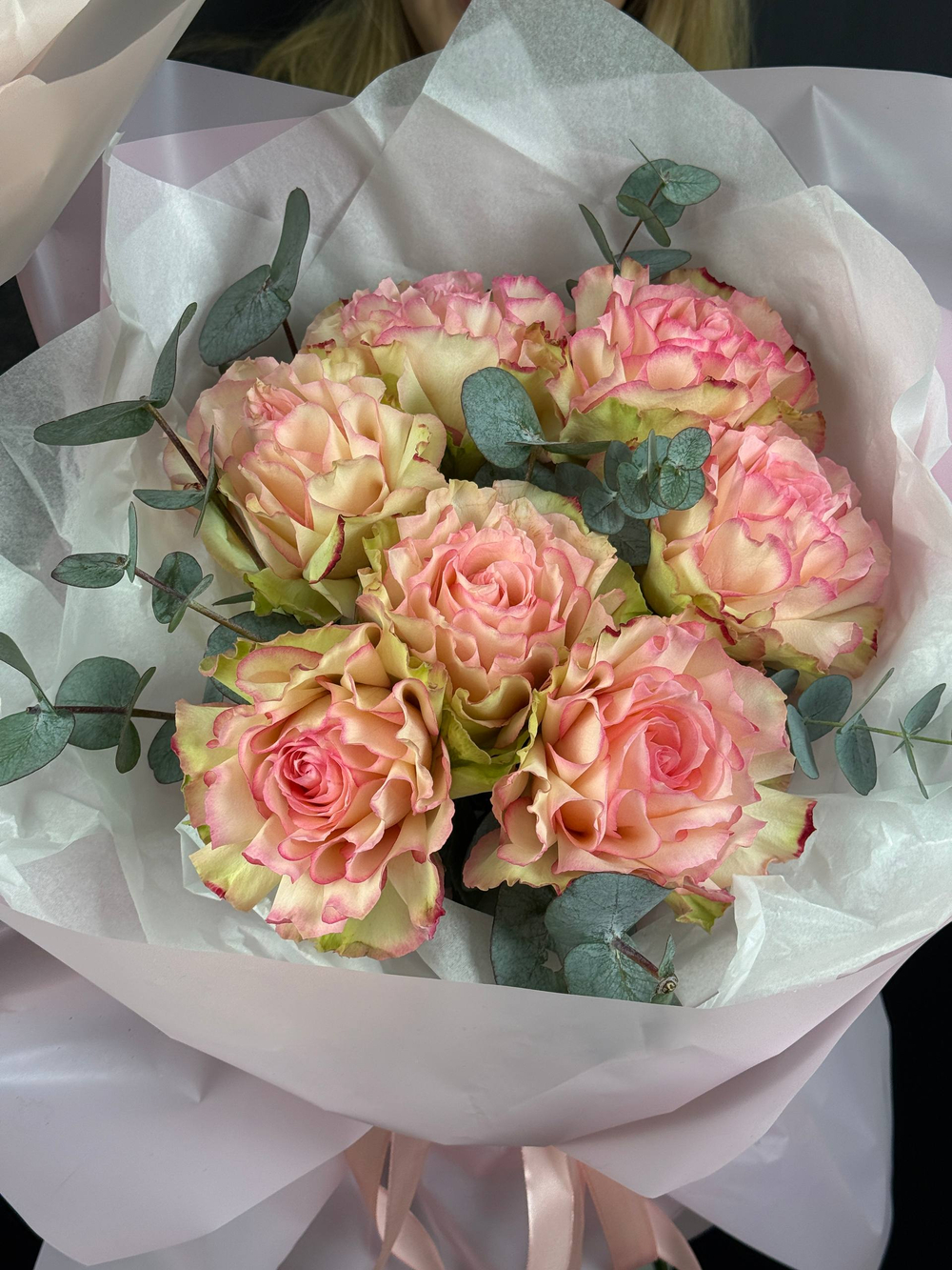 Букет французких роз Эспианс