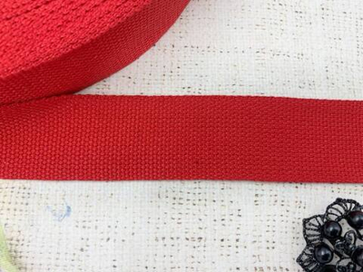 Лента ременная стропа хлопок, 49% х/б, 28% п/э, 23% пп, 24,2 гр/м, ш. 3,8 см, красный