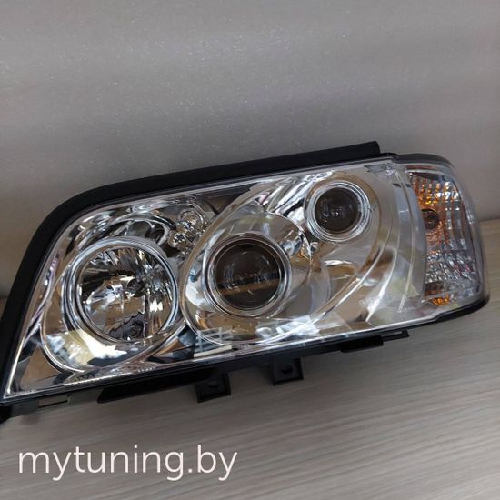Передние фары Mercedes C W202 chrome