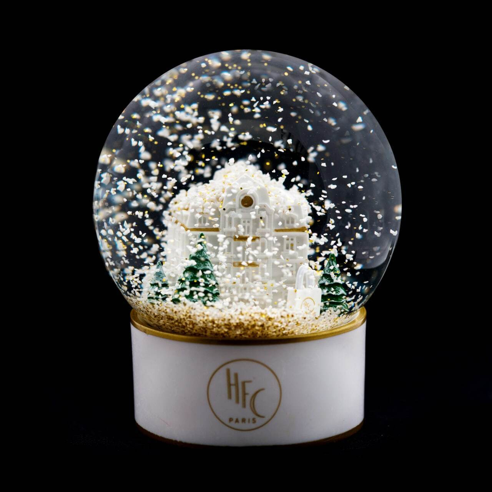 Новогодний набор HAUTE FRAGRANCE COMPANY Парфюмерная вода Delicious kisses со стеклянным шаром + подарок