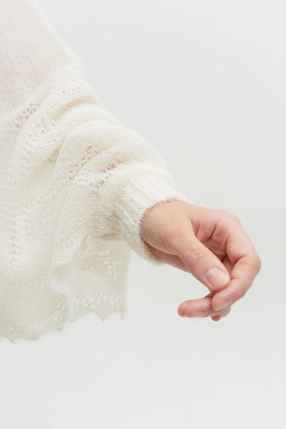 Пончо пуховое Т005-02 экрю