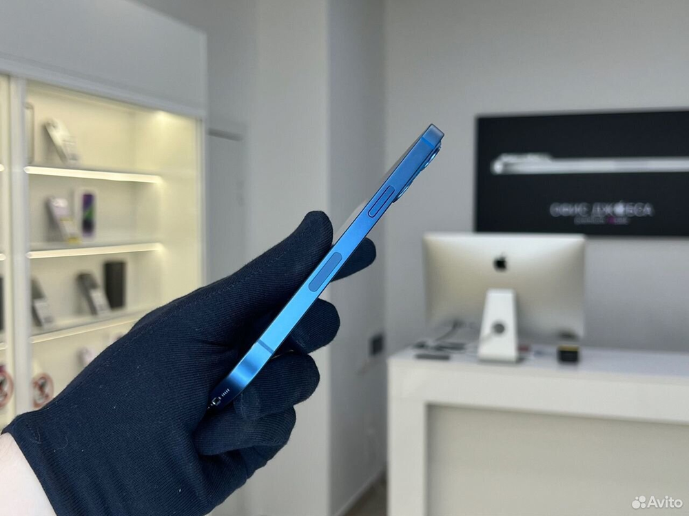 iPhone 13, 256 ГБ б/у