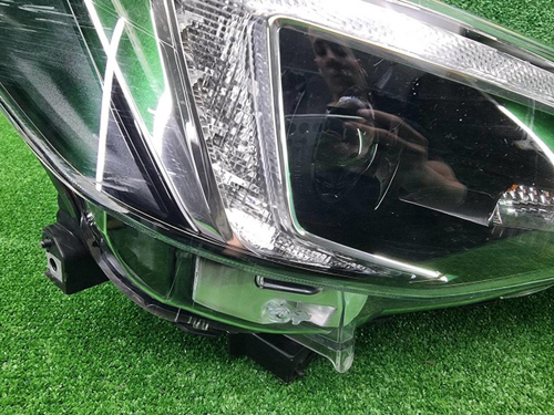 Фара правая Subaru XV 2 GT (2017-2023) LED