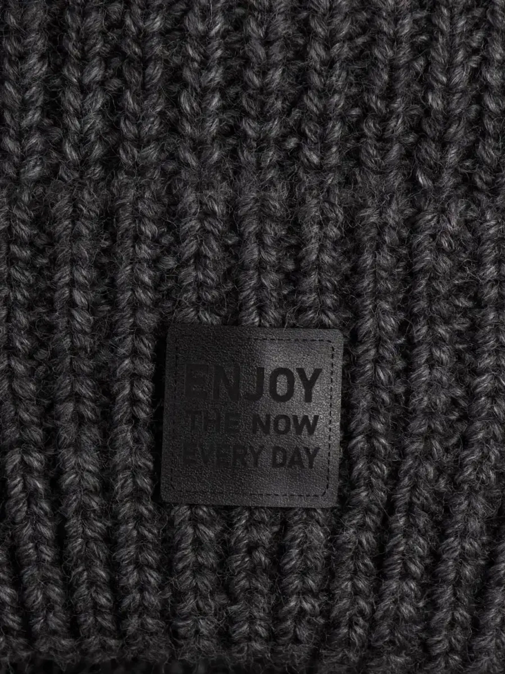 Шапка вязаная с ушками для детей