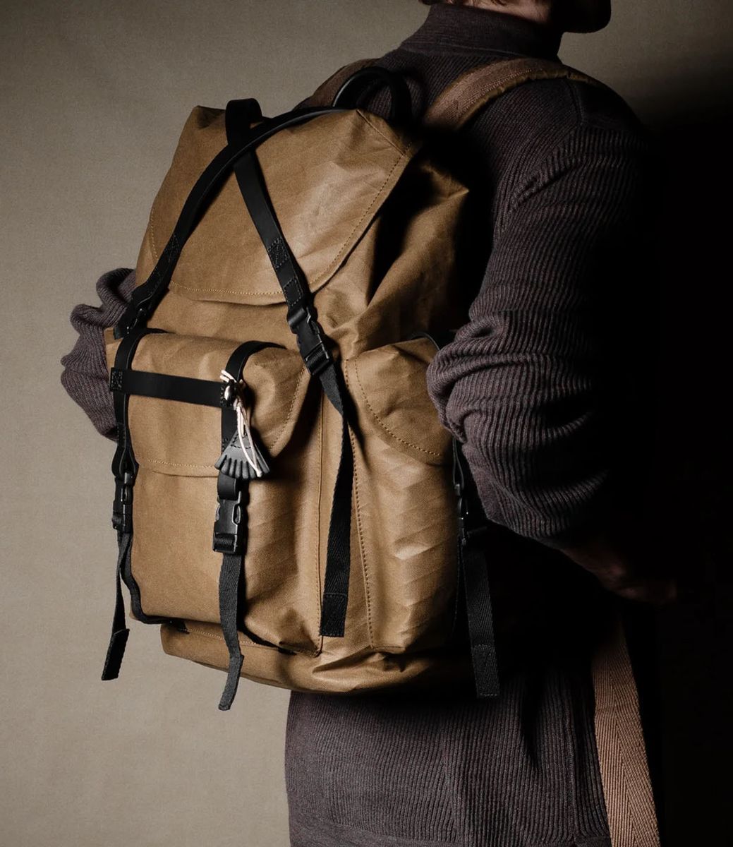 Hard Graft Berg Brownish — рюкзак из ткани X-Pac