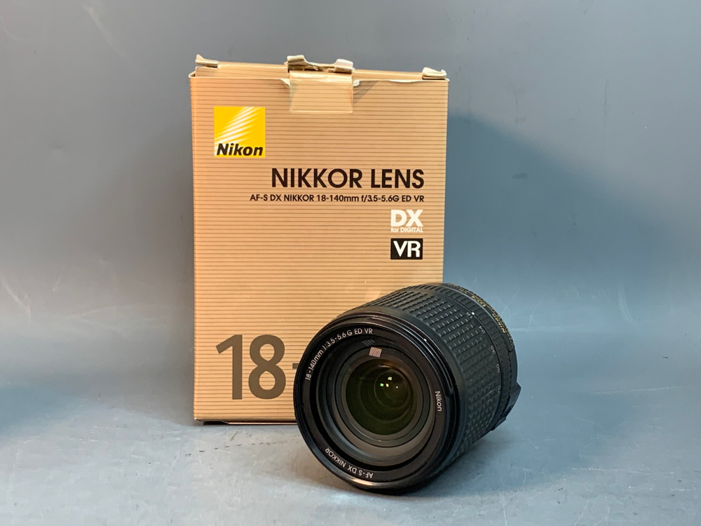 Nikon 18-140mm 3.5-5.6G ED VR DX