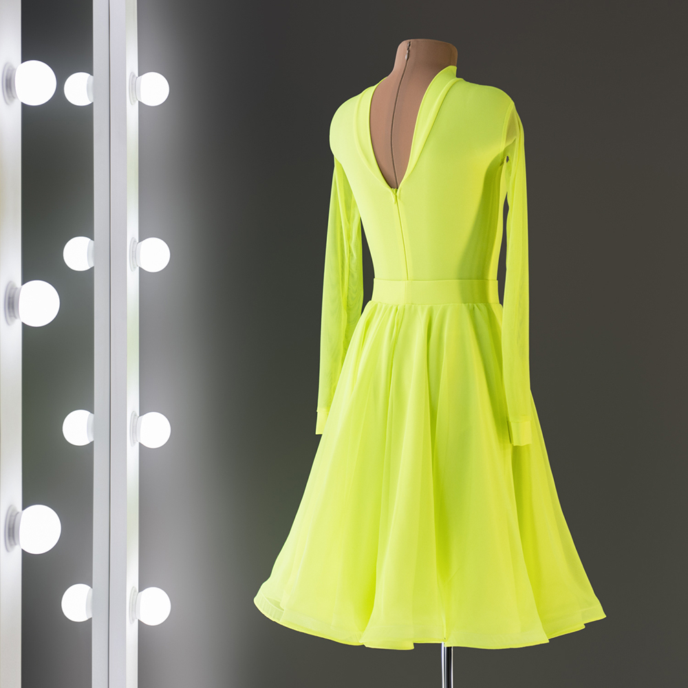 платье для танцев с воротником