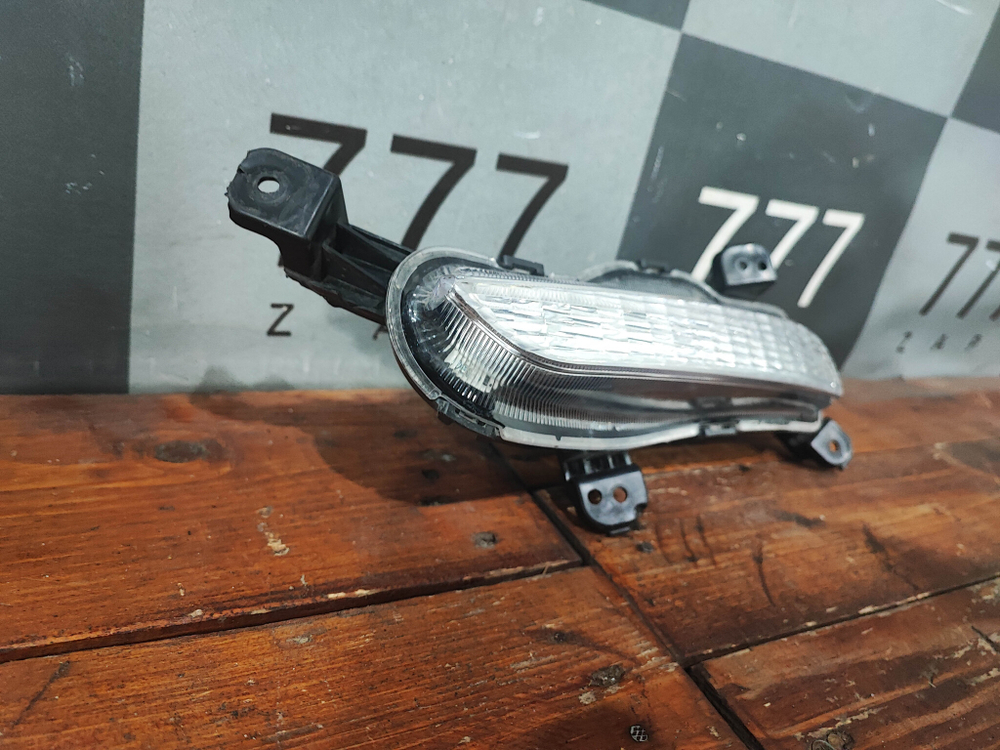 ДХО левый Kia Rio 4 (FB) 17-20 Б/У Оригинал 92207H0100