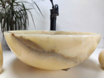 Раковина из оникса Bowl Yellow TinLip BO-61028 40*40*15