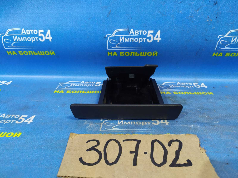 Пепельница PEUGEOT 307 2006