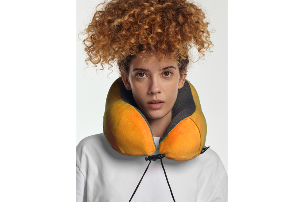 Подушка для путешествий RoadLike Travel Kit Velvet с эффектом памяти, оранжевый