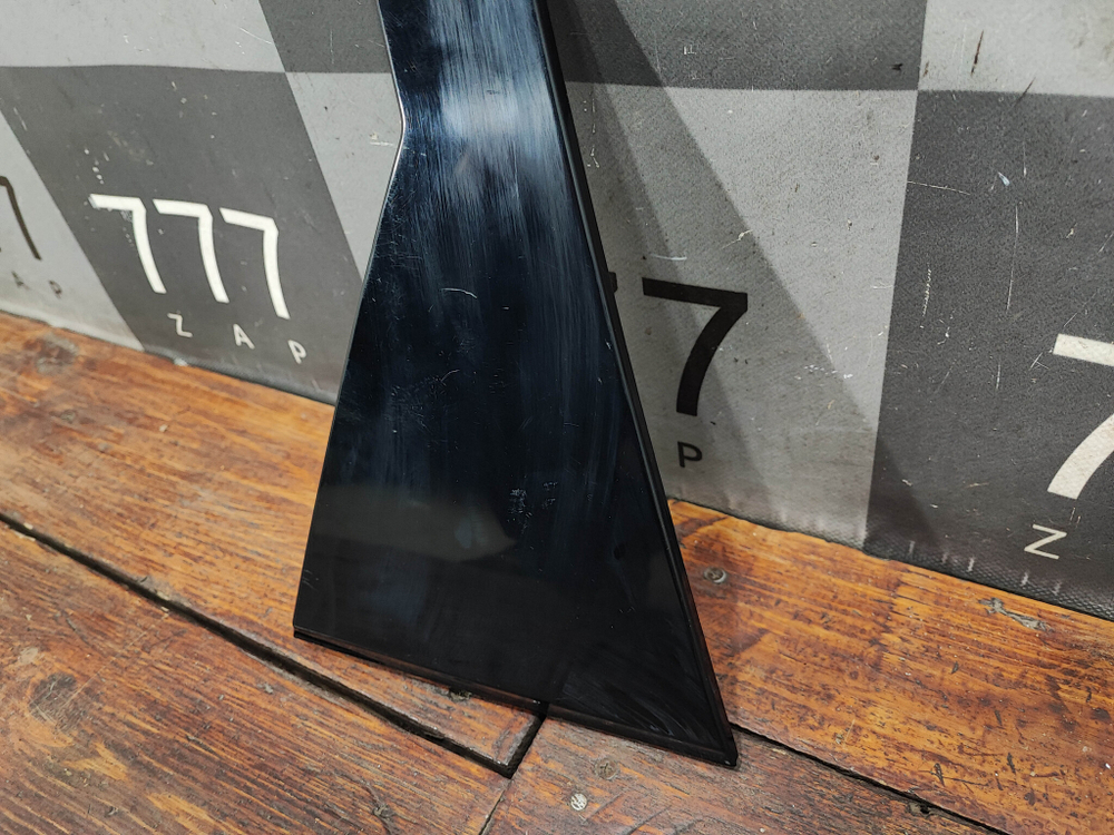 Накладка стойки двери задней левой Jetour Dashing 22-нв Б/У Оригинал F165500430CA