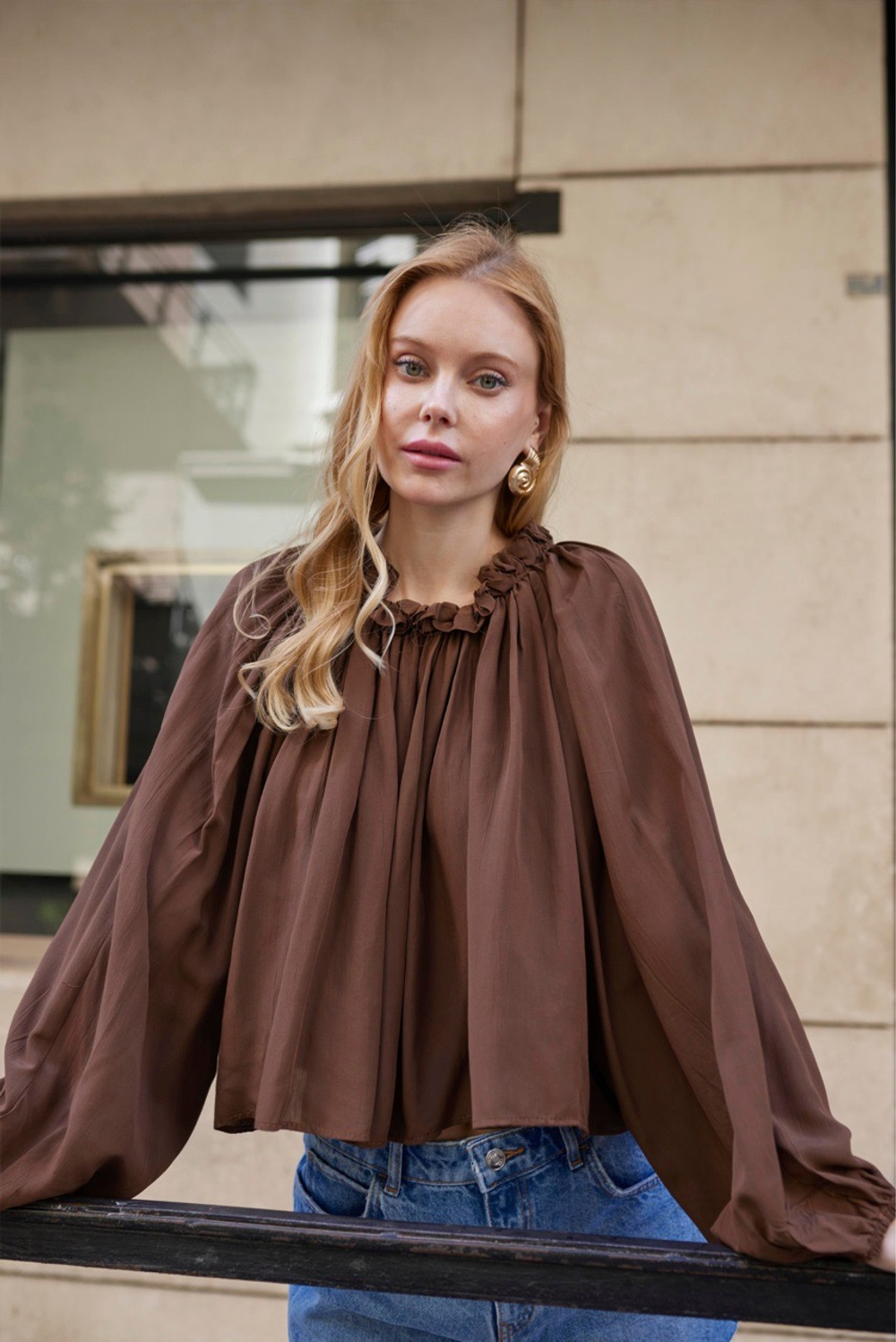 БЛУЗА ВОЗДУШНАЯ СО СКЛАДКАМИ