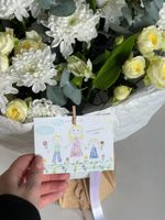 Букет из кустовой пионовидной розы, альстромерии, эвкалипта и хризантемы