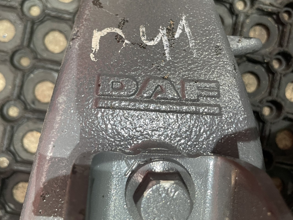 Кронштейн рессоры передней правый 2020г.