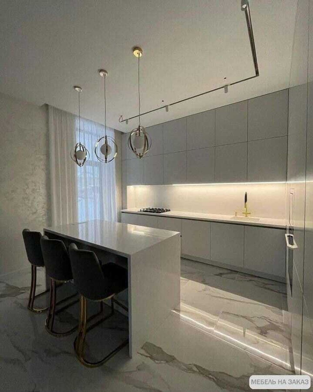 Кухня с островом